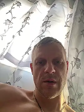 Arthur2288xh online show from 25, 2, 2026