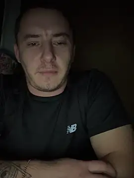 Snapshot of KristiDan chatting on 12, 11, 2025 KristiDan online show from 12, 11, 2025