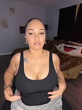 Snapshot of DestineeJayde chatting on 2, 7, 2026 DestineeJayde online show from 2, 7, 2026