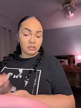 DestineeJayde online show from 24, 2, 2026