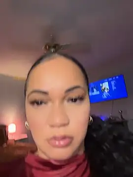 Snapshot of DestineeJayde chatting on 4, 6, 2026 DestineeJayde online show from 4, 6, 2026