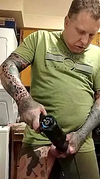 Snapshot of fukurbutt chatting on 3, 2, 2026 fukurbutt online show from 3, 2, 2026