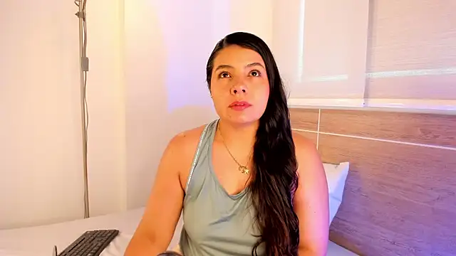 Snapshot of miaa_daniels chatting on 23, 5, 2026 miaa daniels online show from 23, 5, 2026