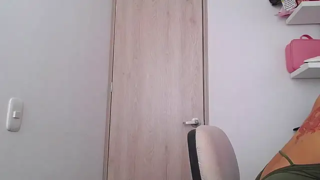 Snapshot of Barbie_girl_69 chatting on 8, 5, 2026 Barbie girl 69 online show from 8, 5, 2026