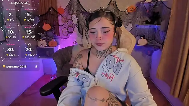 mia catt05 online show from 26, 10, 2025