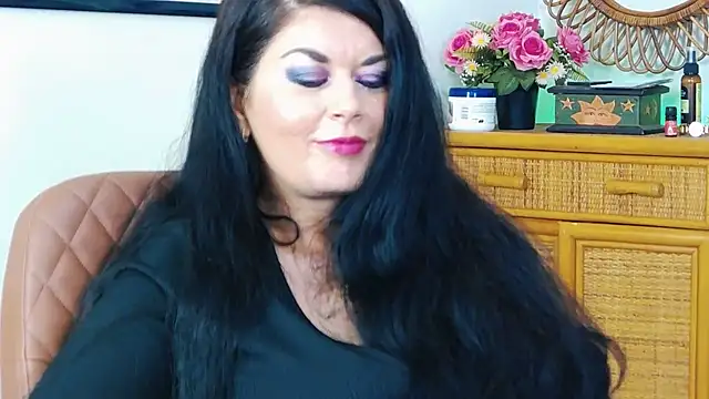 EllenGrace online show from 18, 3, 2025