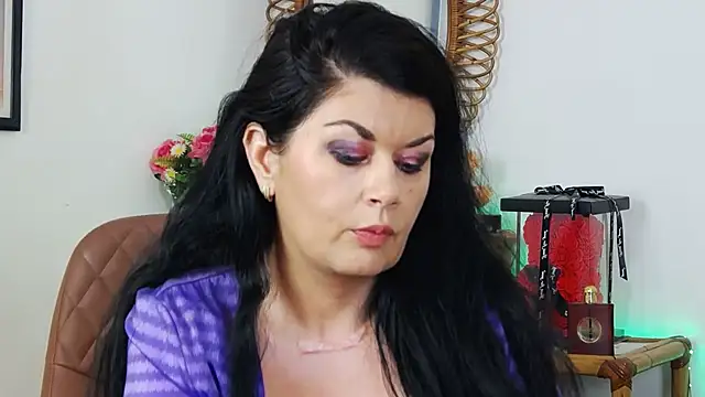 EllenGrace online show from 24, 1, 2025
