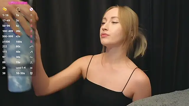 luxmuur online show from 18, 10, 2025