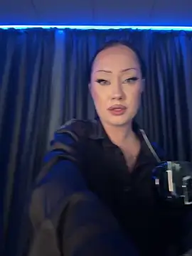 Snapshot of RollingGirls chatting on 24, 10, 2025 RollingGirls online show from 24, 10, 2025