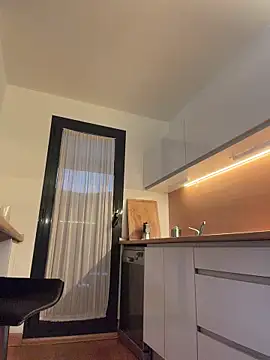 BellaGiaxx online show from 8, 4, 2026