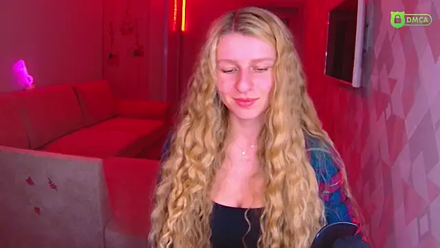 AmaliaQueen online show from 1, 12, 2025