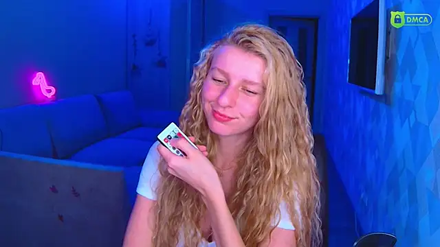 AmaliaQueen online show from 28, 11, 2025