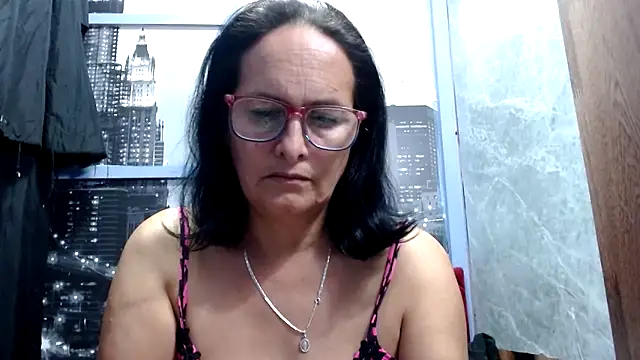 Snapshot of Nastylatinaxxx chatting on 8, 5, 2026 Nastylatinaxxx online show from 8, 5, 2026