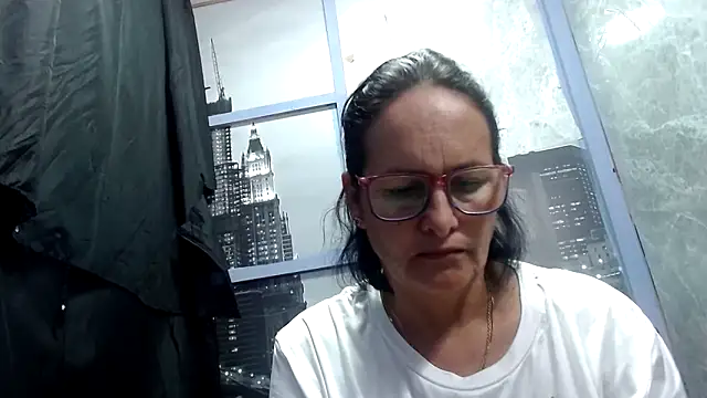 Nastylatinaxxx online show from 1, 2, 2026