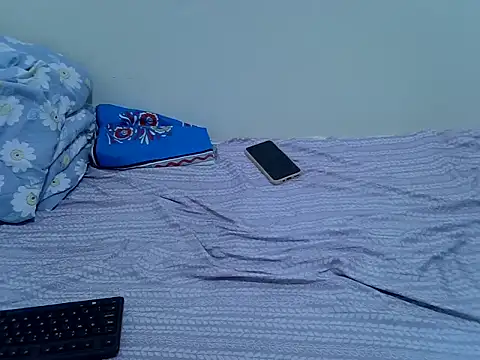 pretty leila2 online show from 15, 11, 2025