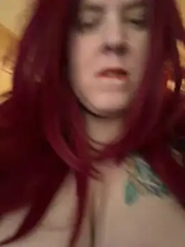 Sexy Little SlutAriel online show from 2, 3, 2026