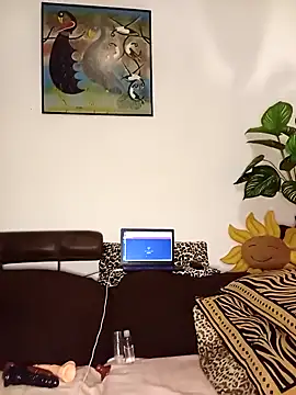 The-Peach-Flexer online show from 15, 4, 2026