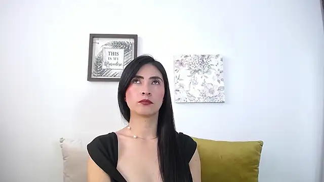 Snapshot of JainaRogers chatting on 5, 5, 2026 JainaRogers online show from 5, 5, 2026