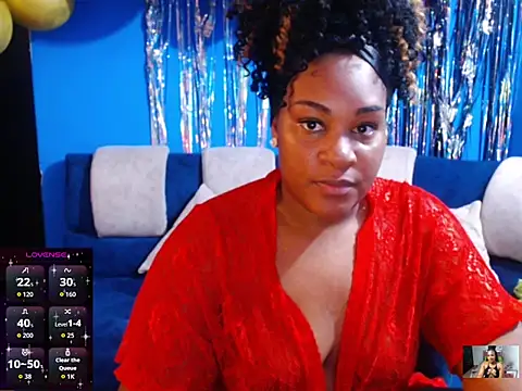 Snapshot of the_pearl199 chatting on 1, 10, 2025 the pearl199 online show from 1, 10, 2025