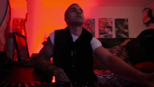 Sisoyalejo420 online show from 16, 12, 2025