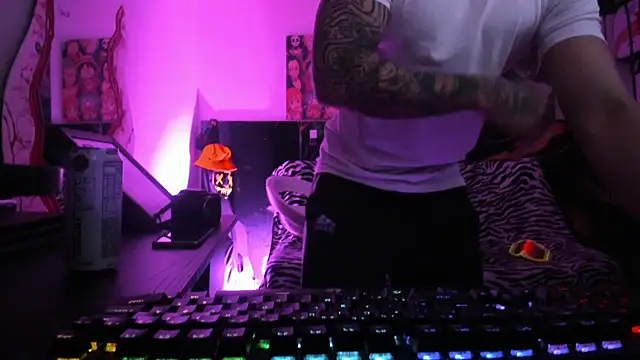 Sisoyalejo420 online show from 5, 12, 2025