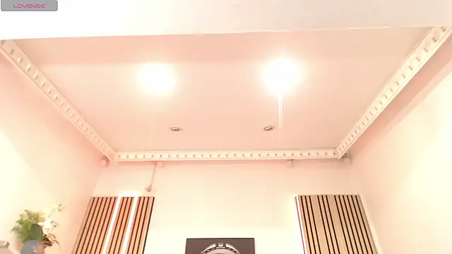Snapshot of RileyLanna chatting on 1, 11, 2025 RileyLanna online show from 1, 11, 2025