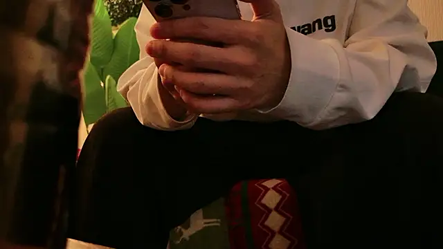 POCARI SWEAT online show from 19, 10, 2025