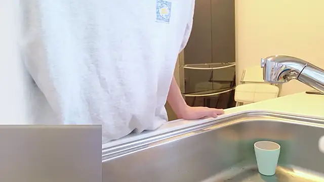 POCARI SWEAT online show from 5, 2, 2026