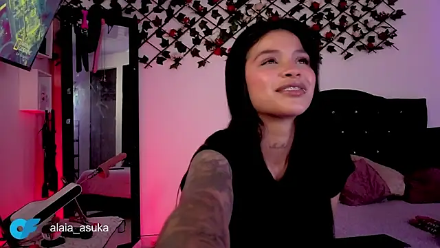 Alaia Asuka online show from 22, 2, 2026