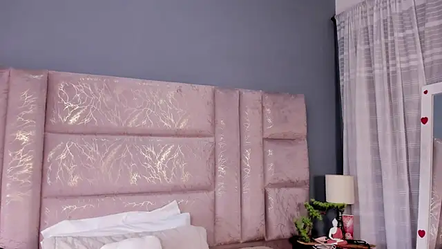 AnnieNasty online show from 8, 11, 2025