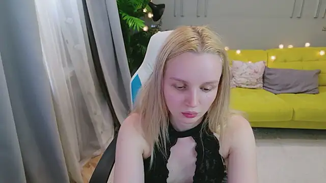 Beatrica Klein online show from 11, 7, 2026