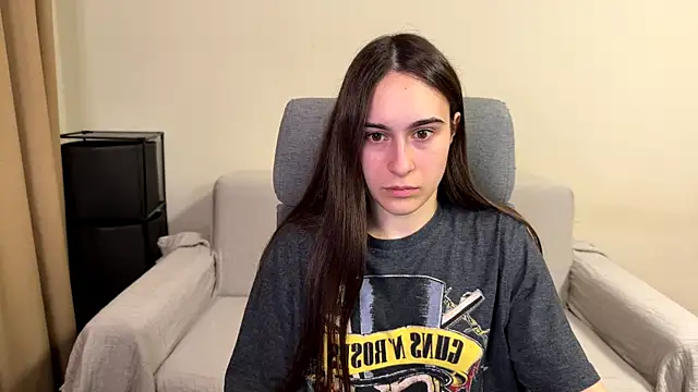 Snapshot of AliceKolltt chatting on 9, 6, 2026 AliceKolltt online show from 9, 6, 2026