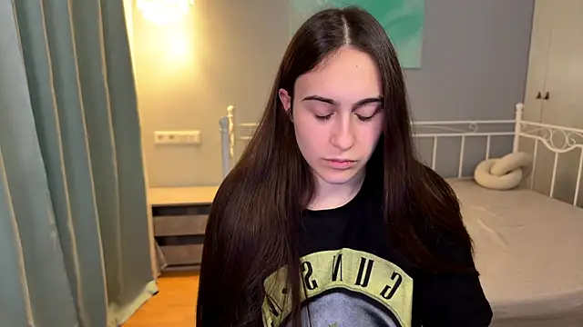 Snapshot of AliceKolltt chatting on 16, 6, 2026 AliceKolltt online show from 16, 6, 2026