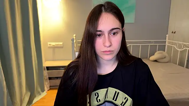 Snapshot of AliceKolltt chatting on 30, 6, 2026 AliceKolltt online show from 30, 6, 2026