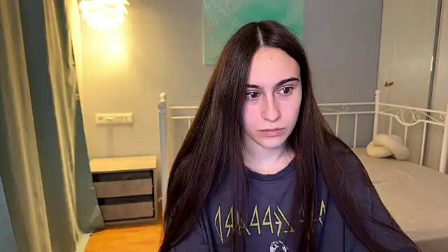 Snapshot of AliceKolltt chatting on 9, 7, 2026 AliceKolltt online show from 9, 7, 2026
