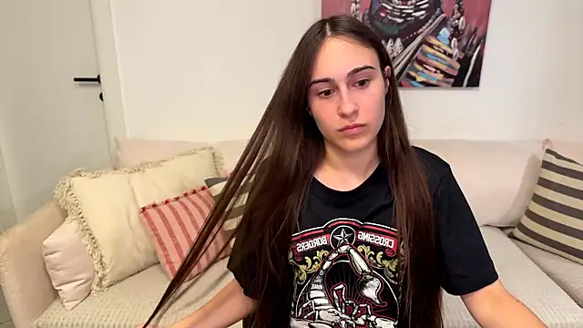 Snapshot of AliceKolltt chatting on 2, 8, 2026 AliceKolltt online show from 2, 8, 2026