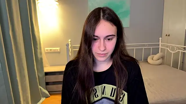 Snapshot of AliceKolltt chatting on 15, 6, 2026 AliceKolltt online show from 15, 6, 2026
