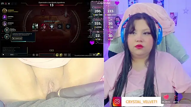 crystal7u7 online show from 6, 11, 2025