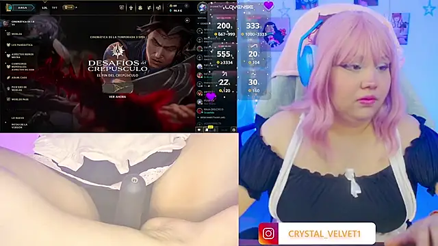 crystal7u7 online show from 7, 11, 2025