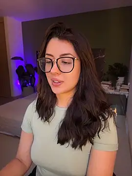 EmaSaenz online show from 24, 6, 2026