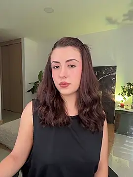 EmaSaenz online show from 10, 2, 2026