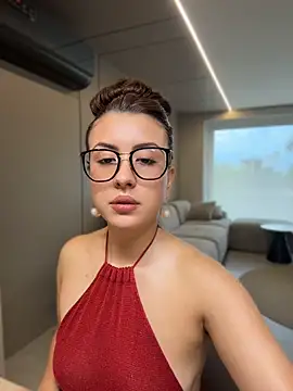 EmaSaenz online show from 25, 5, 2026