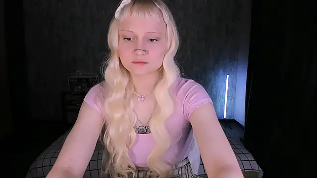 MariaMango online show from 10, 11, 2025