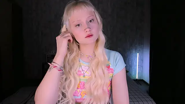 MariaMango online show from 9, 11, 2025