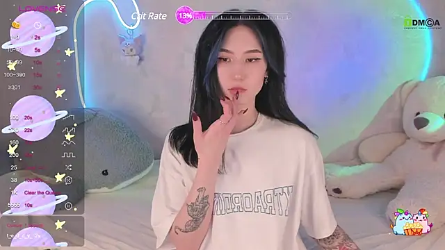 EmmaHixLove online show from 1, 2, 2025