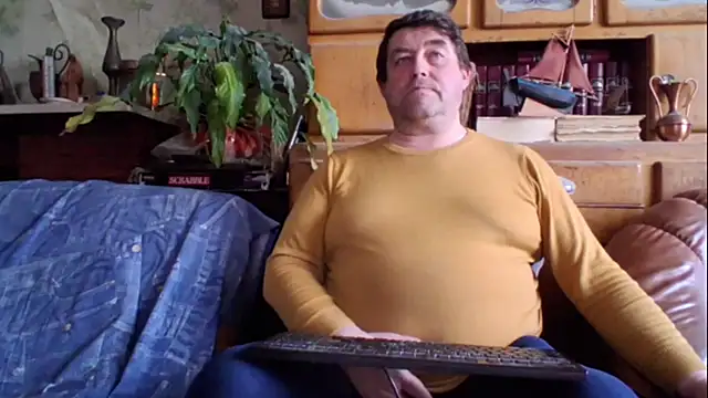 sympatrique online show from 8, 3, 2026