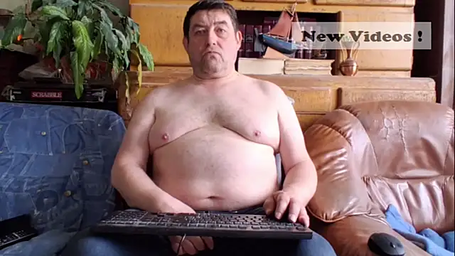 Snapshot of sympatrique chatting on 2, 5, 2026 sympatrique online show from 2, 5, 2026