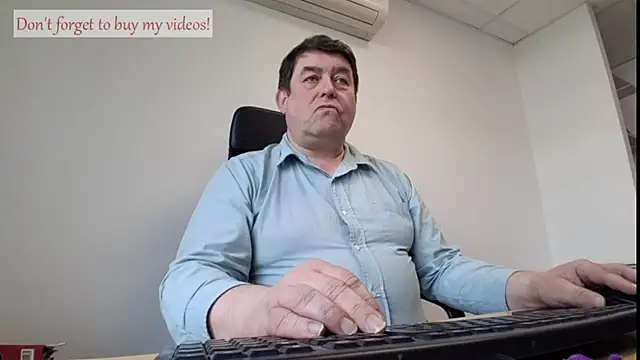 Snapshot of sympatrique chatting on 11, 5, 2026 sympatrique online show from 11, 5, 2026