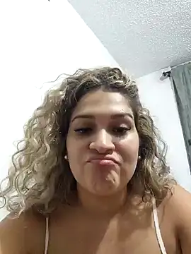 Snapshot of Sara_smiiith211 chatting on 20, 1, 2025 Sara smiiith211 online show from 20, 1, 2025