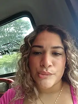 Sara smiiith211 online show from 4, 4, 2026